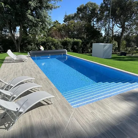 Elodie Piscine Privé, Parking Villa Portimão