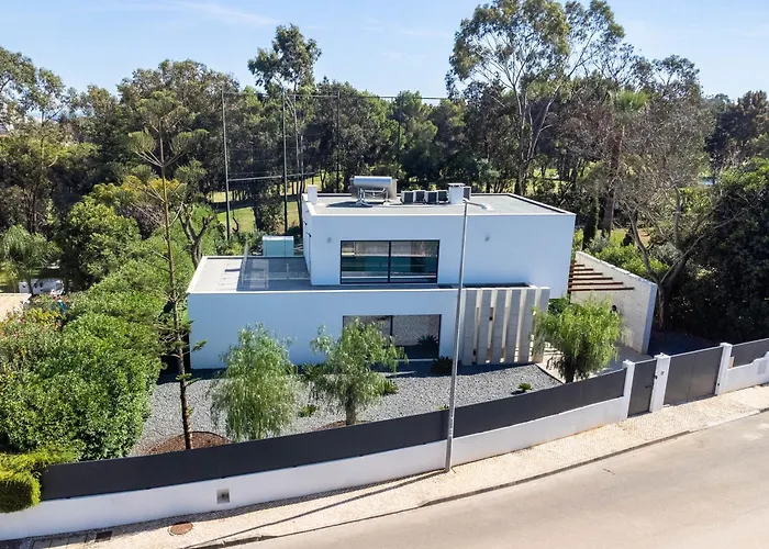 Villa Elodie Piscine Privé, Parking