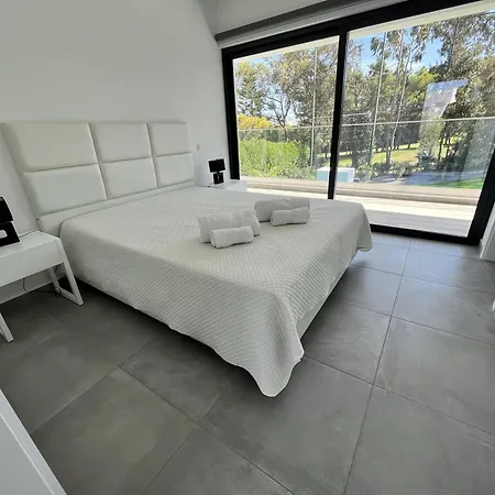 Elodie Piscine Privé, Parking Portimão