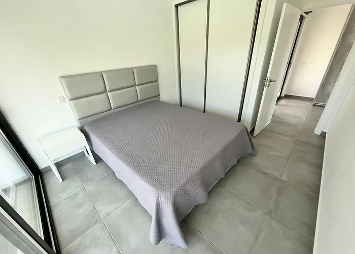 Elodie Piscine Privé, Parking Portimão